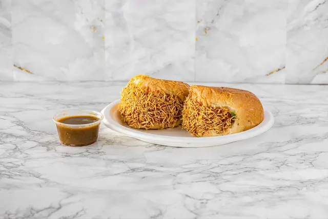 Dabeli at Gujju Galli - Indian Street Food in Winnipeg, MB